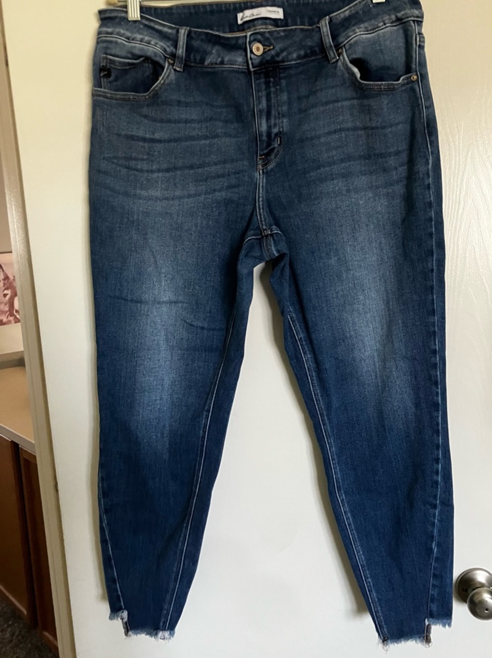 KanCan for Maurices Skinny Jeans Size 18 Raw Hem Stretch Denim Mid Rise